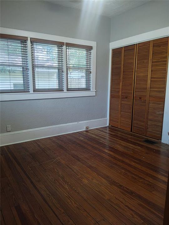 En Renta: $2,400 (2 camas, 1 baños, 946 Pies cuadrados)