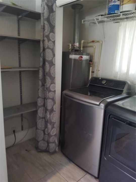 En Renta: $2,400 (2 camas, 1 baños, 946 Pies cuadrados)