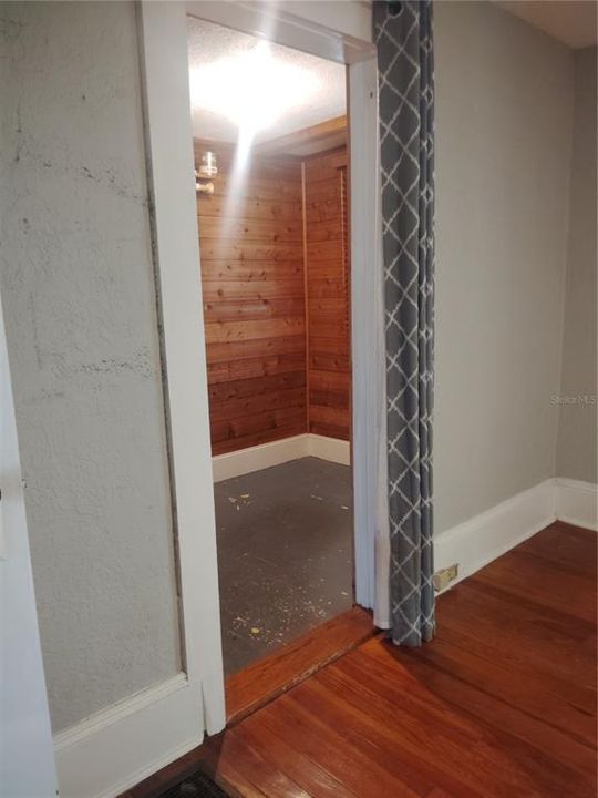 En Renta: $2,400 (2 camas, 1 baños, 946 Pies cuadrados)