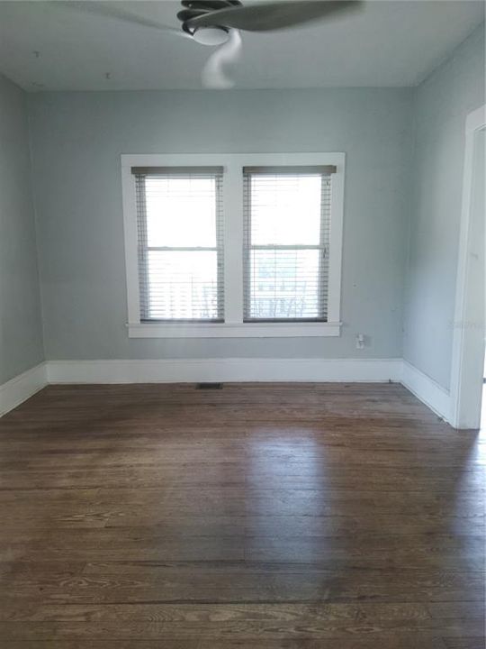 En Renta: $2,400 (2 camas, 1 baños, 946 Pies cuadrados)