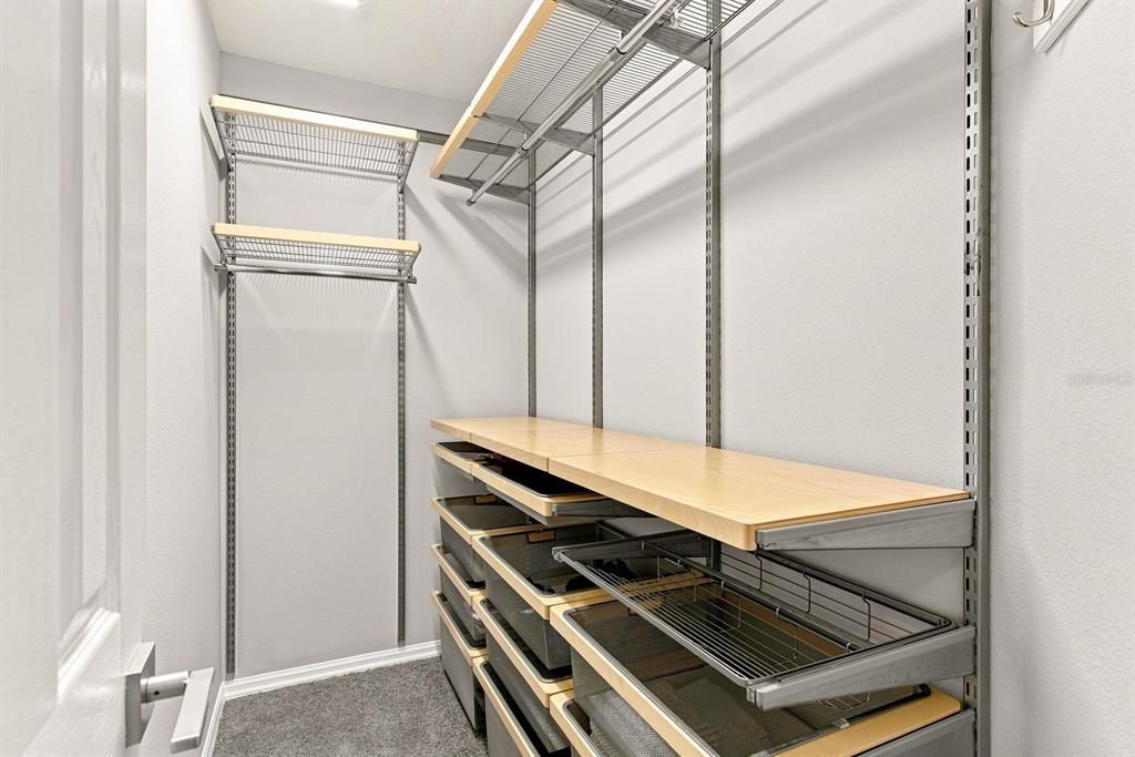 На продажу: $695,000 (3 спален, 3 ванн, 2093 Квадратных фут)