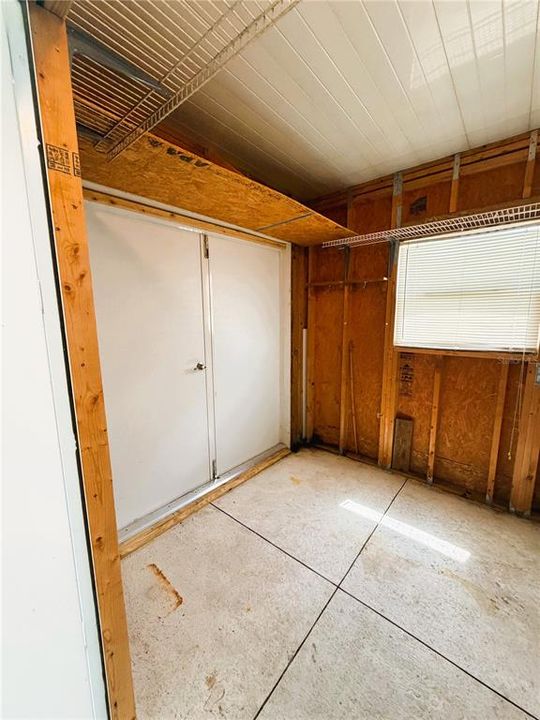 На продажу: $135,000 (2 спален, 2 ванн, 1008 Квадратных фут)