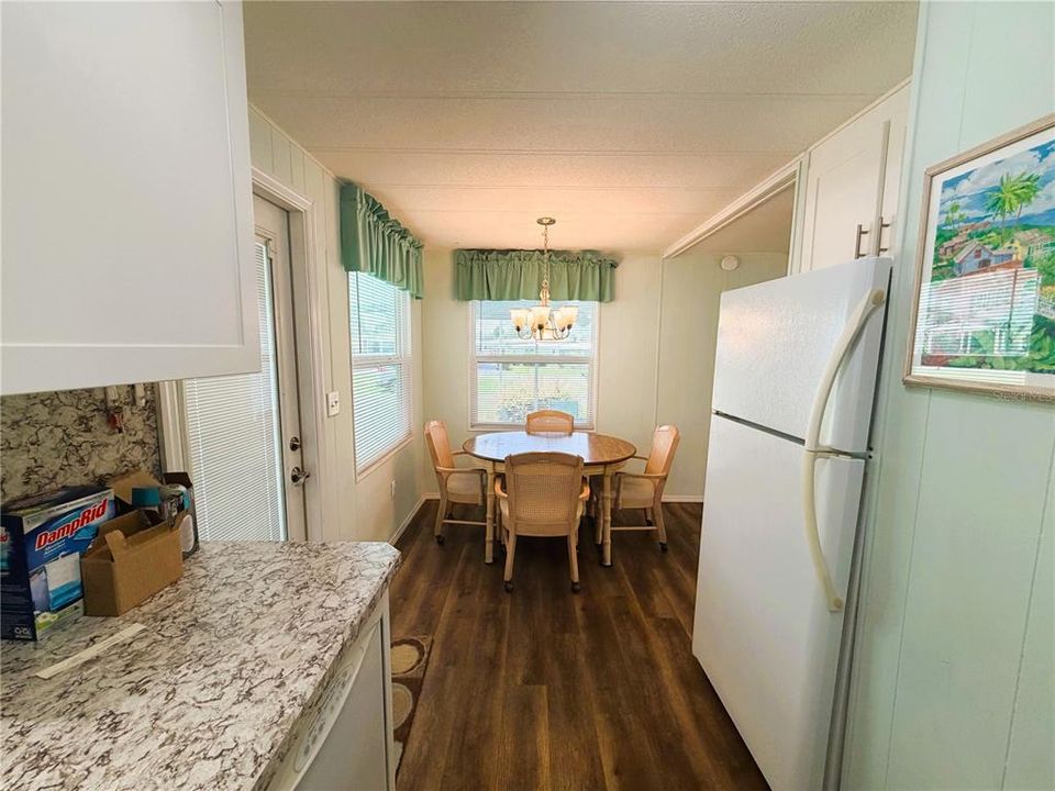 На продажу: $135,000 (2 спален, 2 ванн, 1008 Квадратных фут)