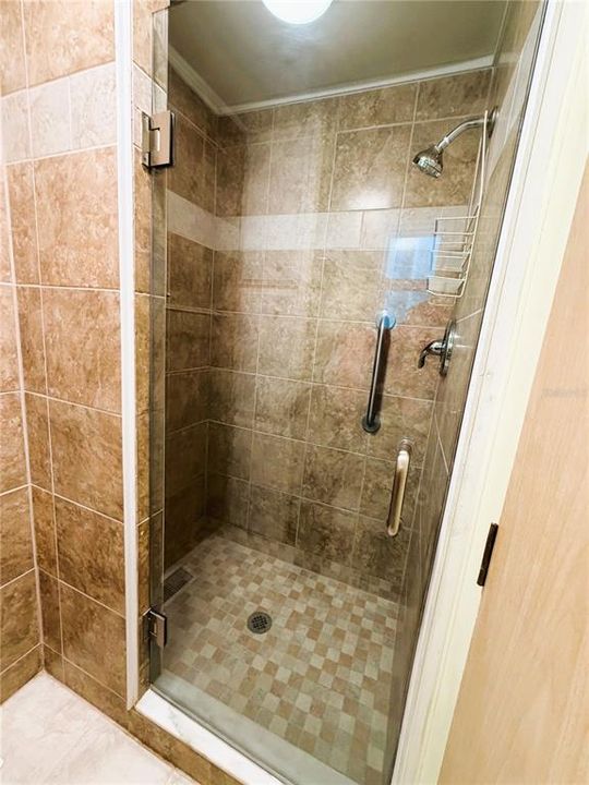 На продажу: $135,000 (2 спален, 2 ванн, 1008 Квадратных фут)