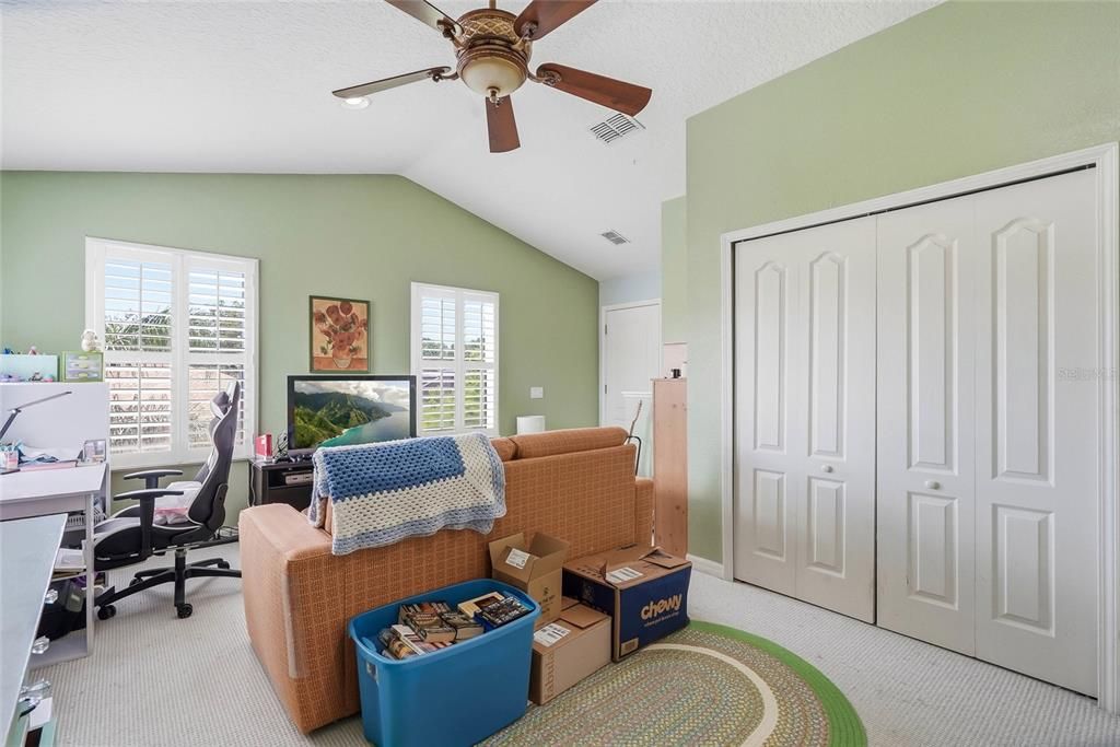 For Sale: $514,900 (4 beds, 3 baths, 2490 Square Feet)