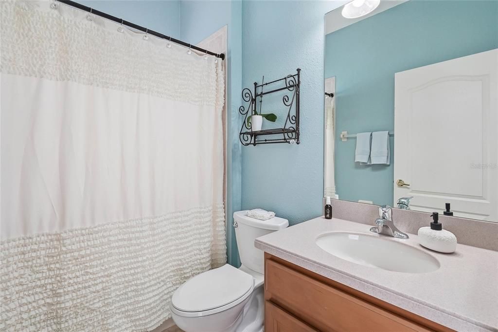 For Sale: $514,900 (4 beds, 3 baths, 2490 Square Feet)