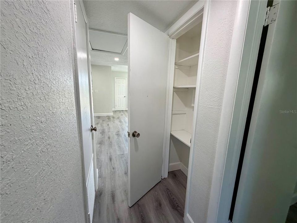 For Sale: $345,000 (3 beds, 2 baths, 1236 Square Feet)