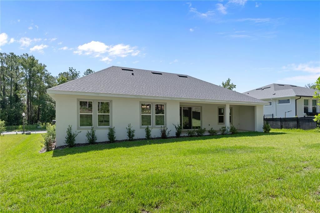 For Sale: $610,000 (3 beds, 3 baths, 2606 Square Feet)