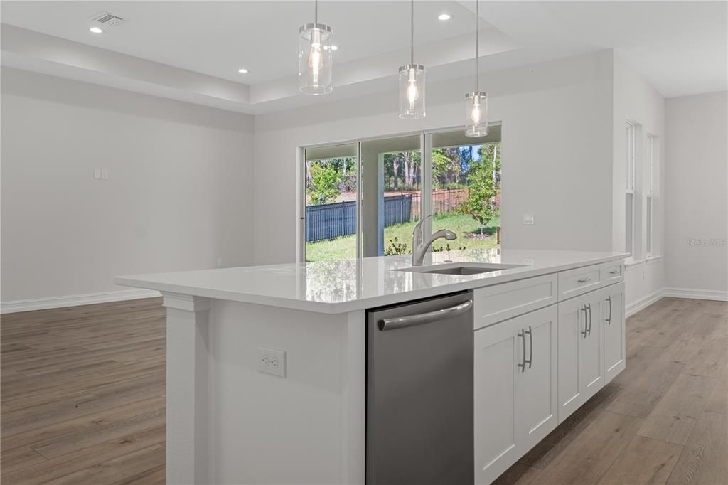 For Sale: $610,000 (3 beds, 3 baths, 2606 Square Feet)