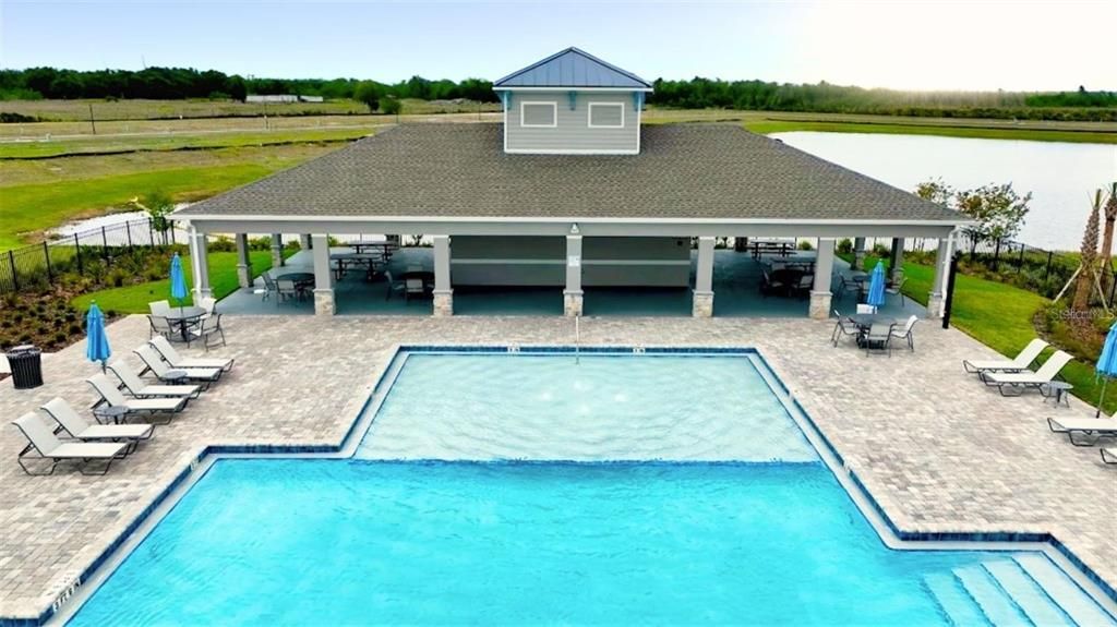 For Sale: $439,900 (5 beds, 3 baths, 2634 Square Feet)