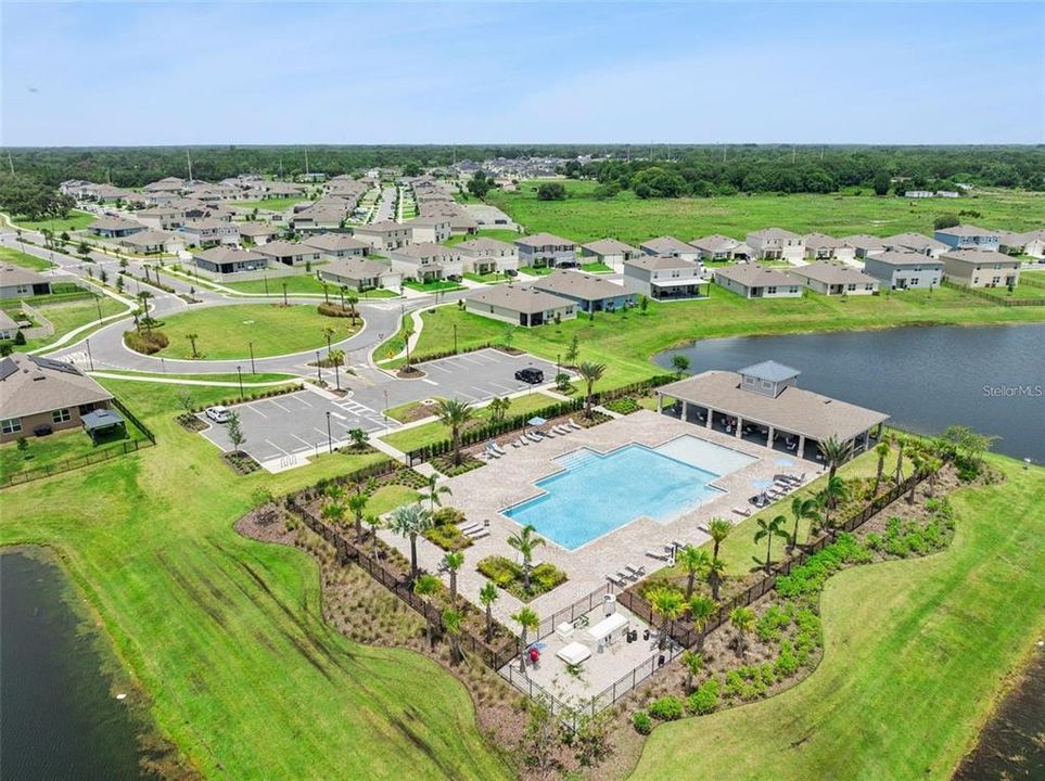 For Sale: $439,900 (5 beds, 3 baths, 2634 Square Feet)