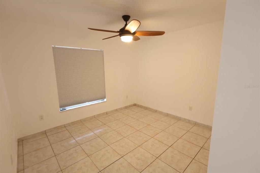For Sale: $334,900 (3 beds, 2 baths, 1471 Square Feet)