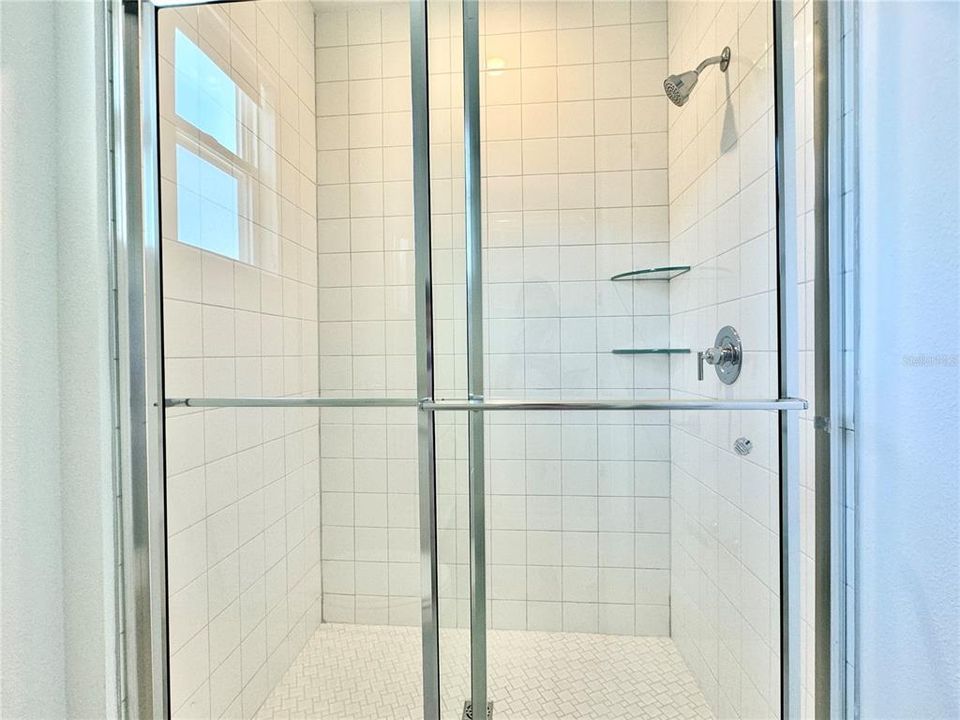 В аренду: $2,100 (1 спален, 1 ванн, 860 Квадратных фут)