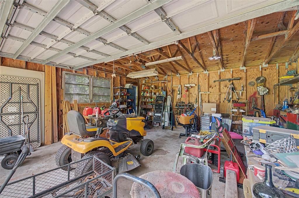 For Sale: $239,900 (3 beds, 2 baths, 1188 Square Feet)