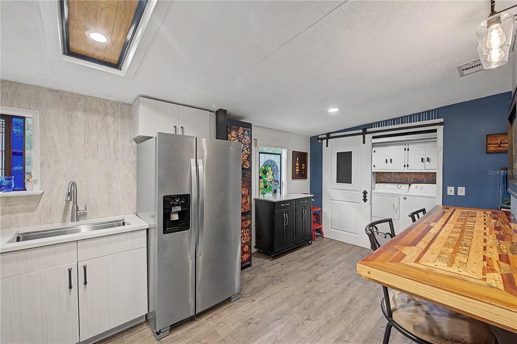 For Sale: $239,900 (3 beds, 2 baths, 1188 Square Feet)