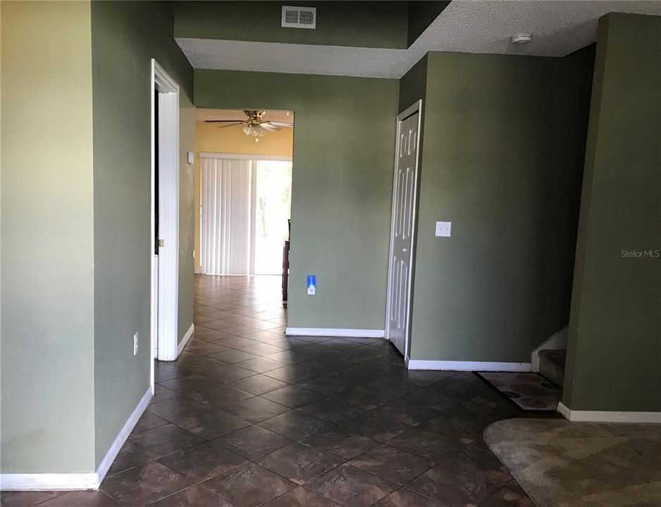For Sale: $320,000 (4 beds, 2 baths, 2876 Square Feet)