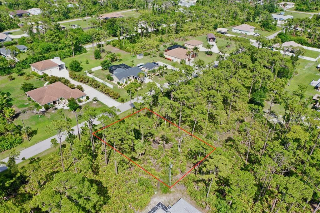 En Venta: $16,000 (0.23 acres)