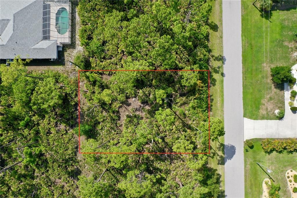 En Venta: $16,000 (0.23 acres)