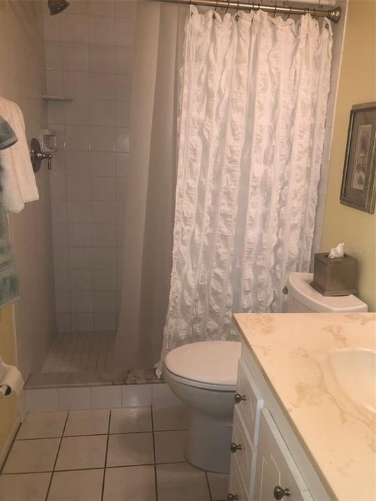 В аренду: $2,200 (2 спален, 2 ванн, 1140 Квадратных фут)