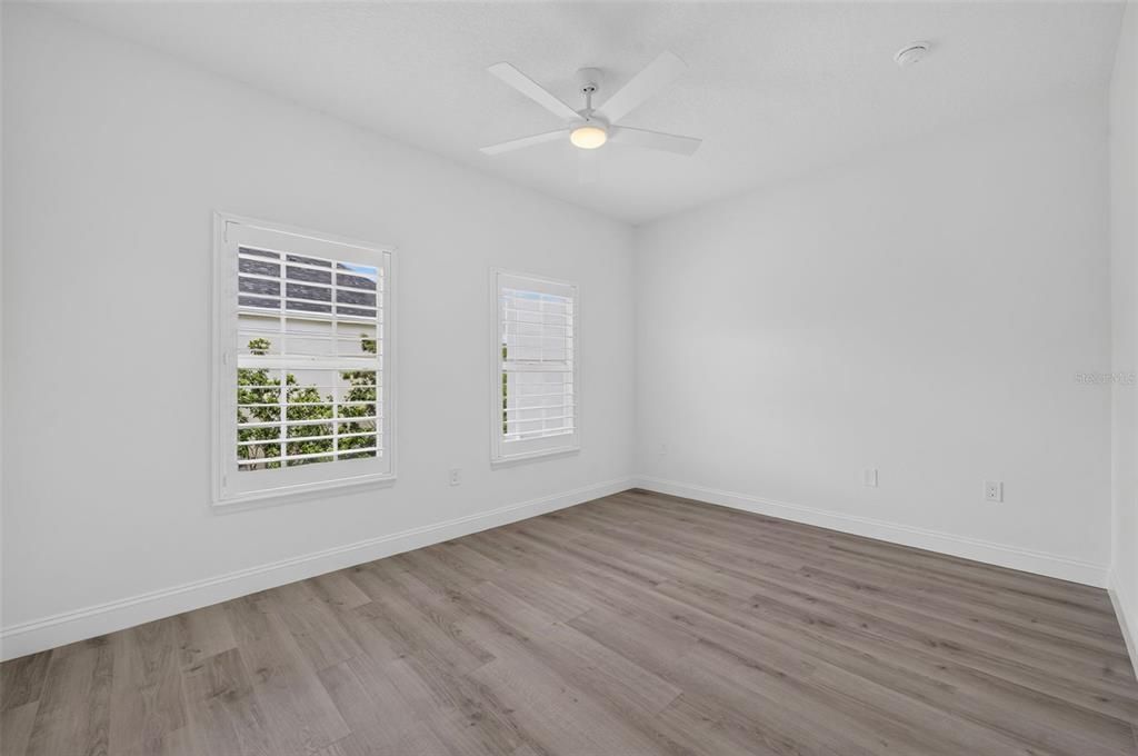 Active With Contract: $715,000 (3 beds, 3 baths, 2094 Square Feet)
