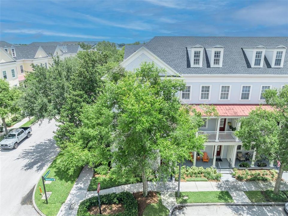 Active With Contract: $715,000 (3 beds, 3 baths, 2094 Square Feet)