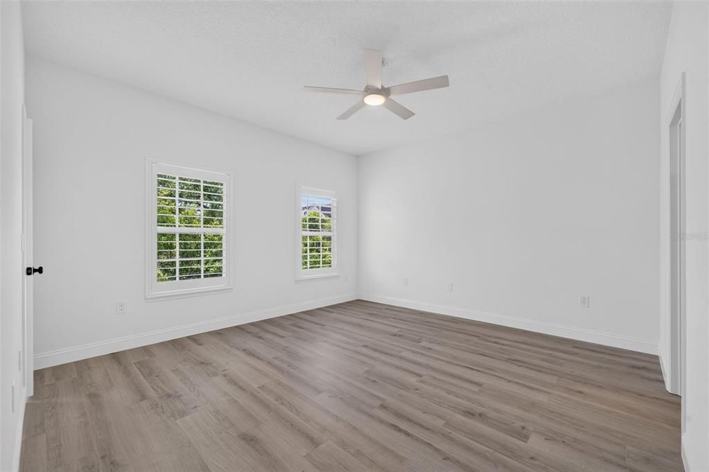 Active With Contract: $715,000 (3 beds, 3 baths, 2094 Square Feet)
