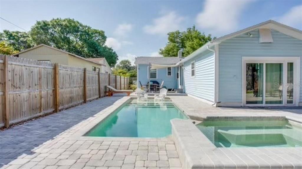 В аренду: $3,450 (3 спален, 2 ванн, 1150 Квадратных фут)