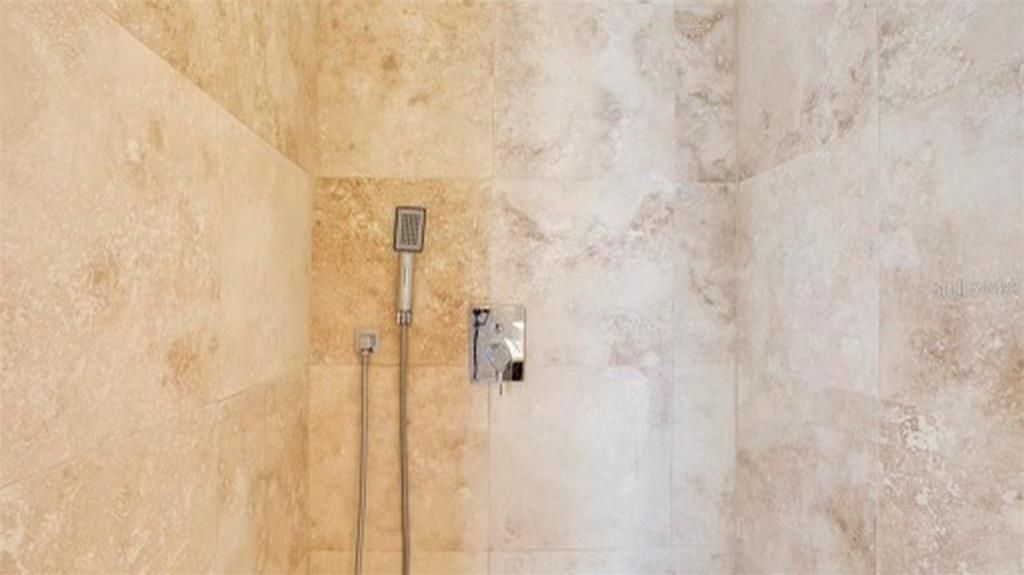 В аренду: $3,450 (3 спален, 2 ванн, 1150 Квадратных фут)