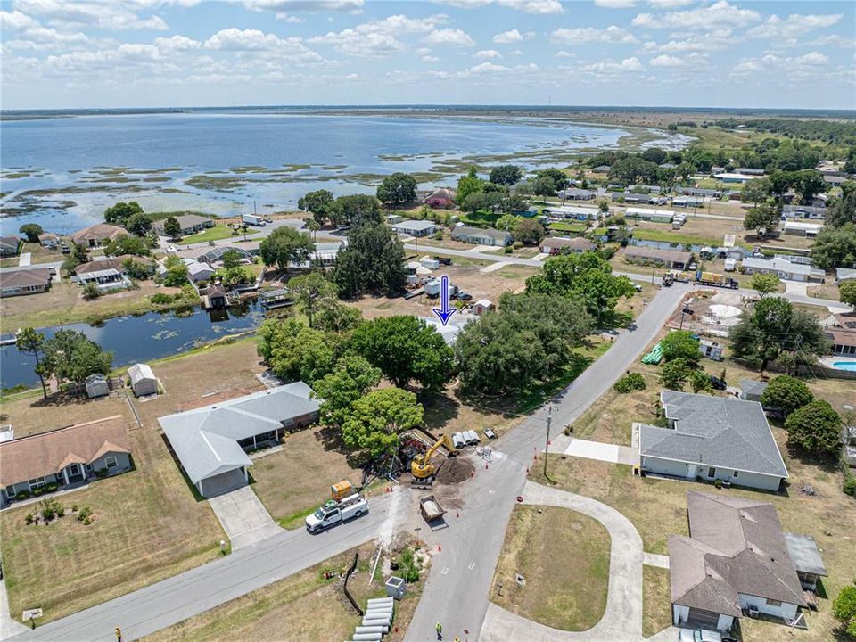 For Sale: $459,900 (4 beds, 2 baths, 2028 Square Feet)
