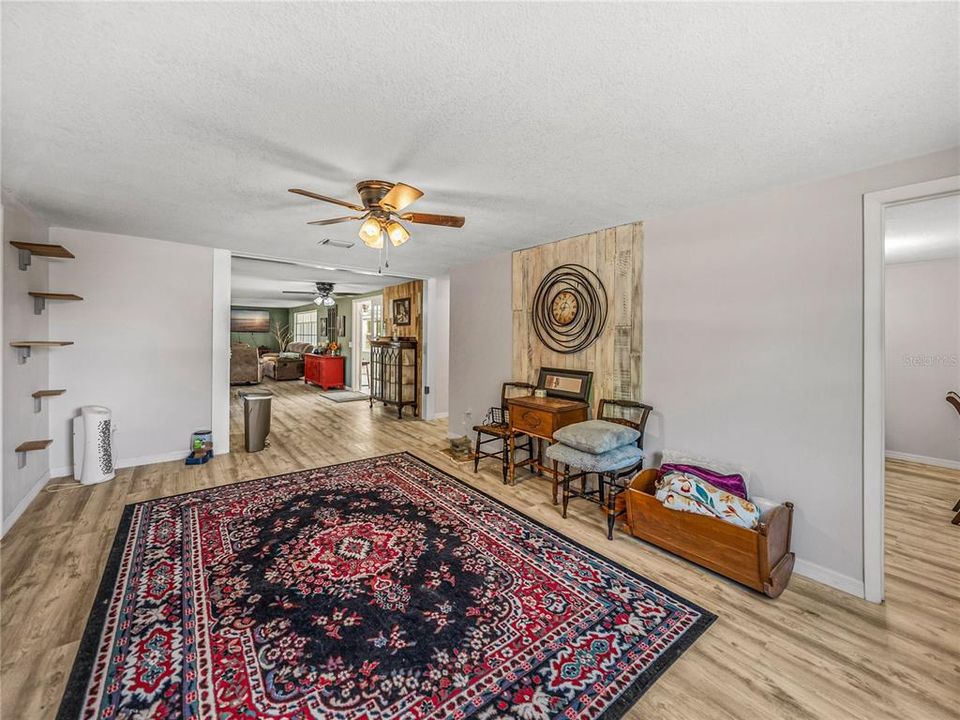 For Sale: $459,900 (4 beds, 2 baths, 2028 Square Feet)