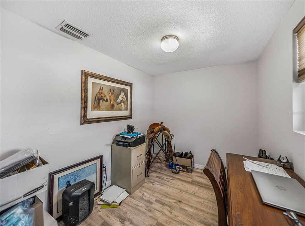 For Sale: $459,900 (4 beds, 2 baths, 2028 Square Feet)