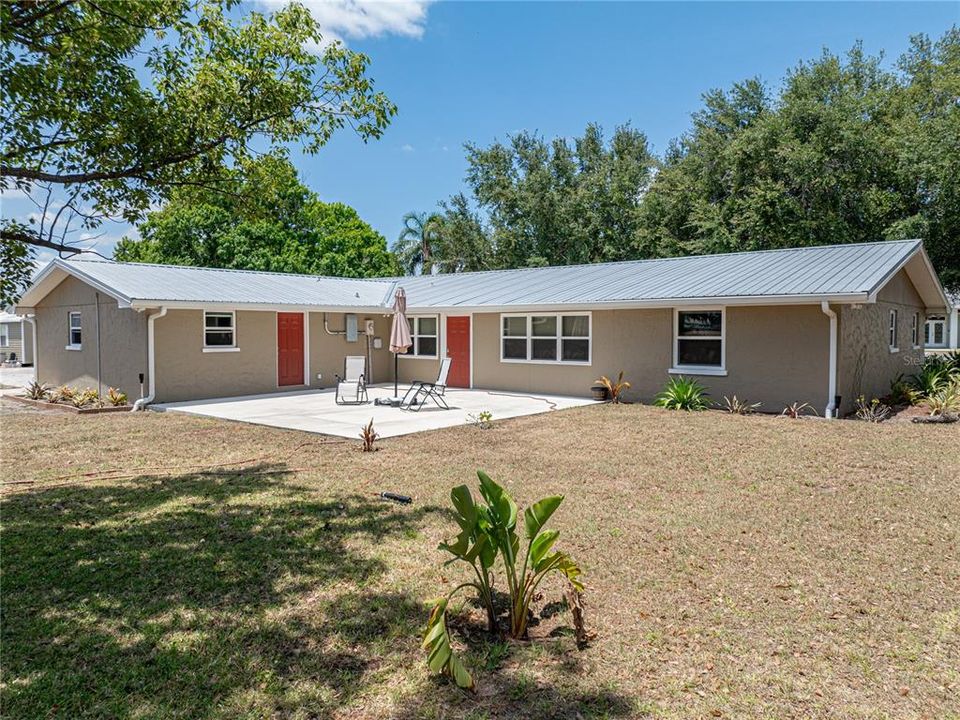 For Sale: $459,900 (4 beds, 2 baths, 2028 Square Feet)