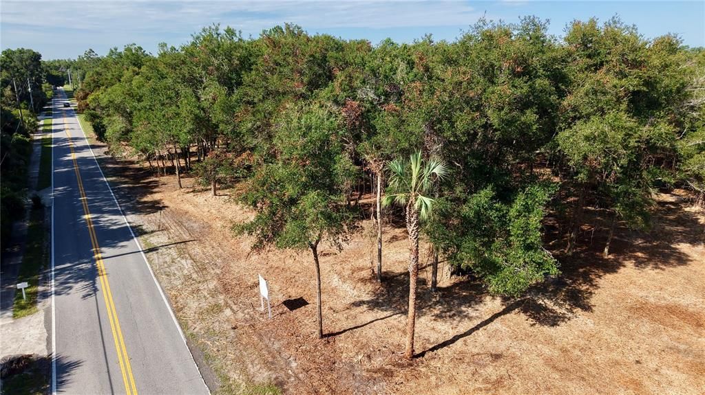 待售: $799,000 (9.63 acres)