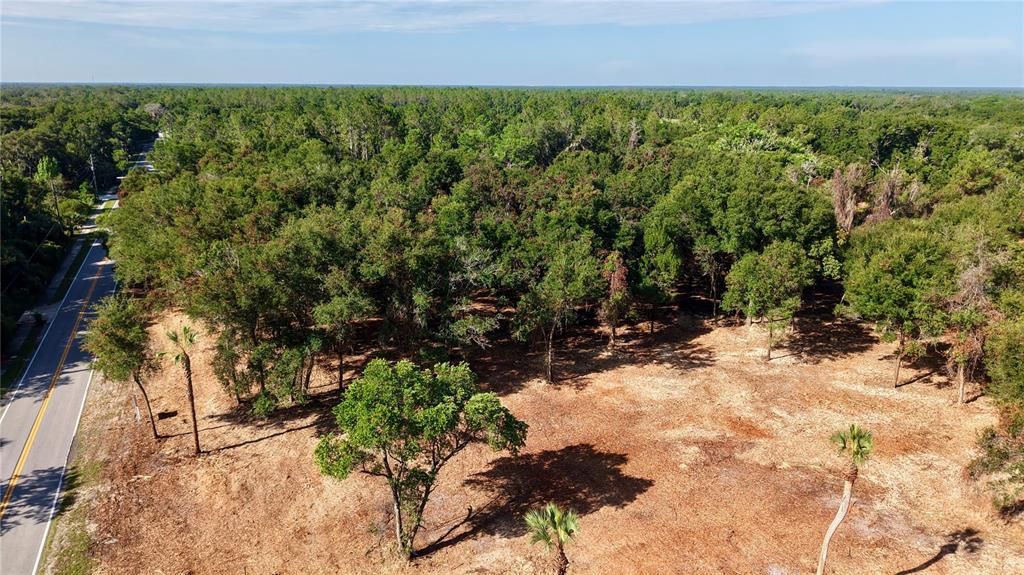 待售: $799,000 (9.63 acres)