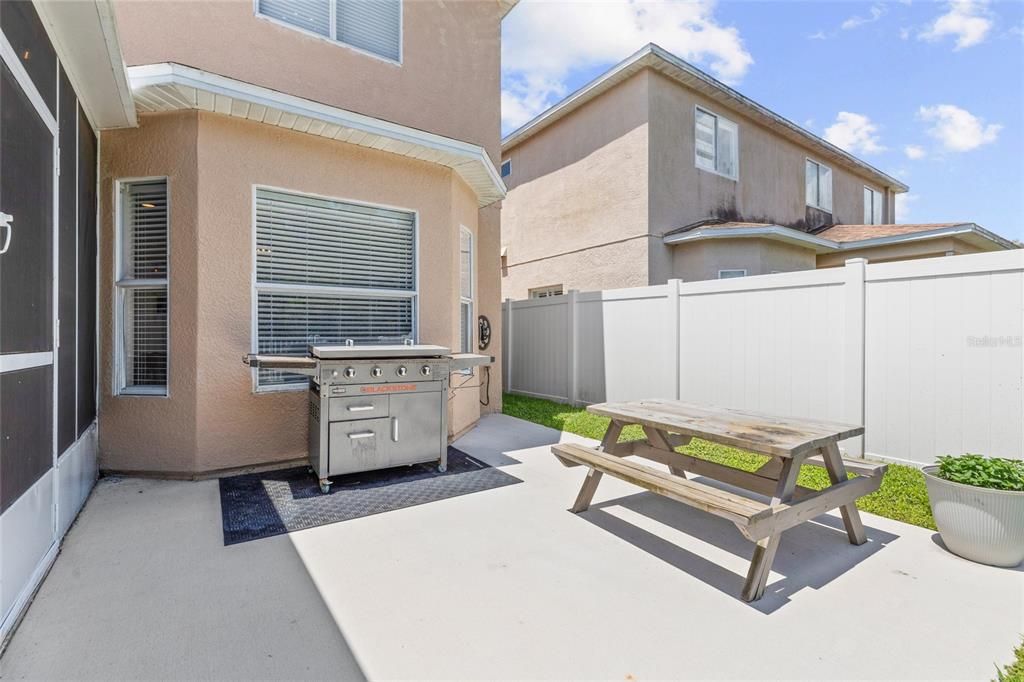 For Sale: $589,900 (6 beds, 3 baths, 3029 Square Feet)