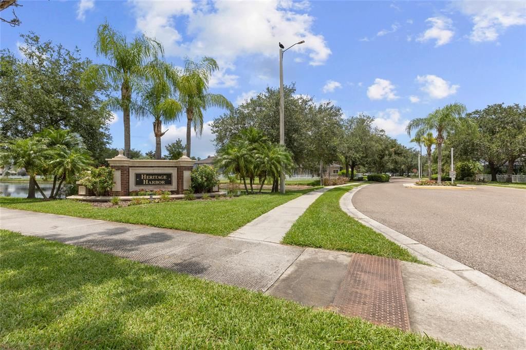 For Sale: $589,900 (6 beds, 3 baths, 3029 Square Feet)
