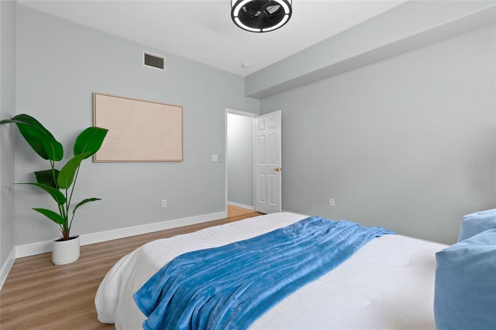 For Sale: $589,900 (6 beds, 3 baths, 3029 Square Feet)