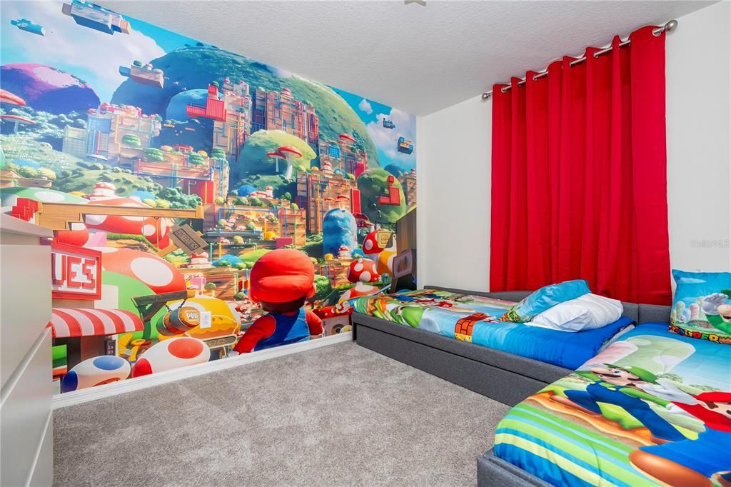 For Sale: $450,000 (4 beds, 4 baths, 2145 Square Feet)