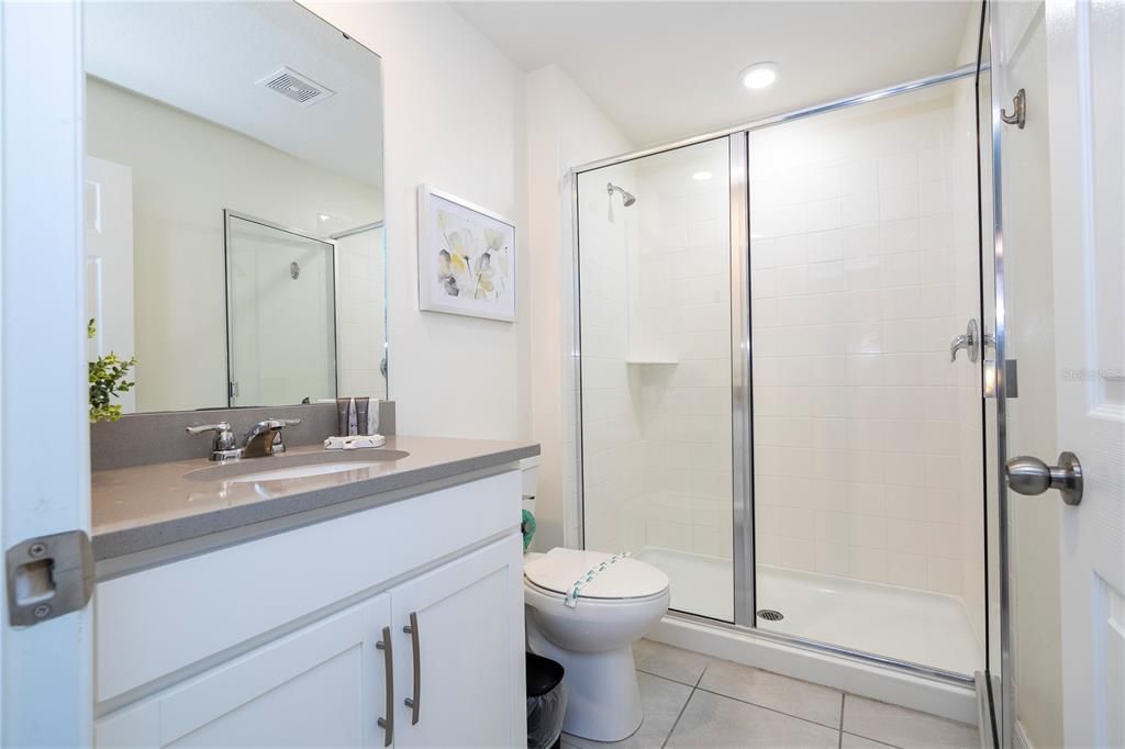 For Sale: $450,000 (4 beds, 4 baths, 2145 Square Feet)