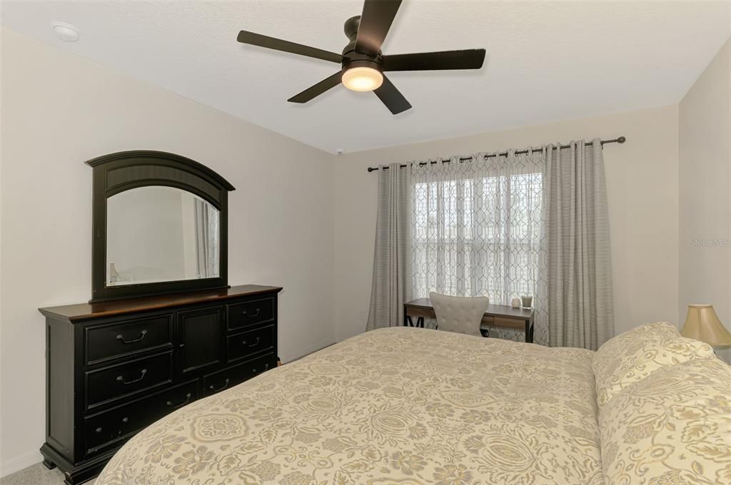 For Sale: $474,900 (4 beds, 2 baths, 1828 Square Feet)