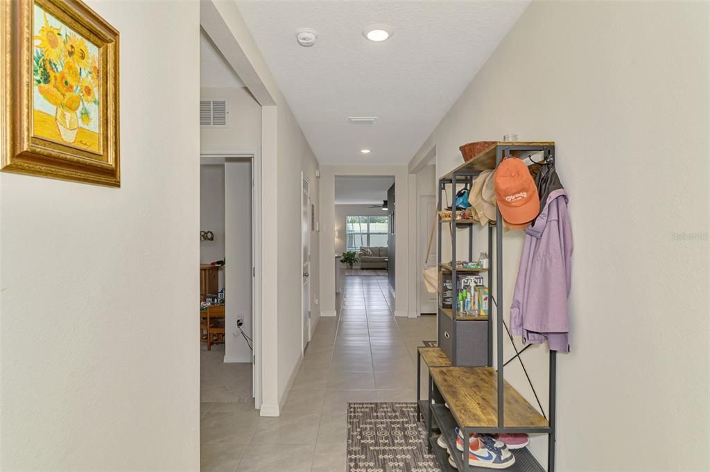 For Sale: $474,900 (4 beds, 2 baths, 1828 Square Feet)