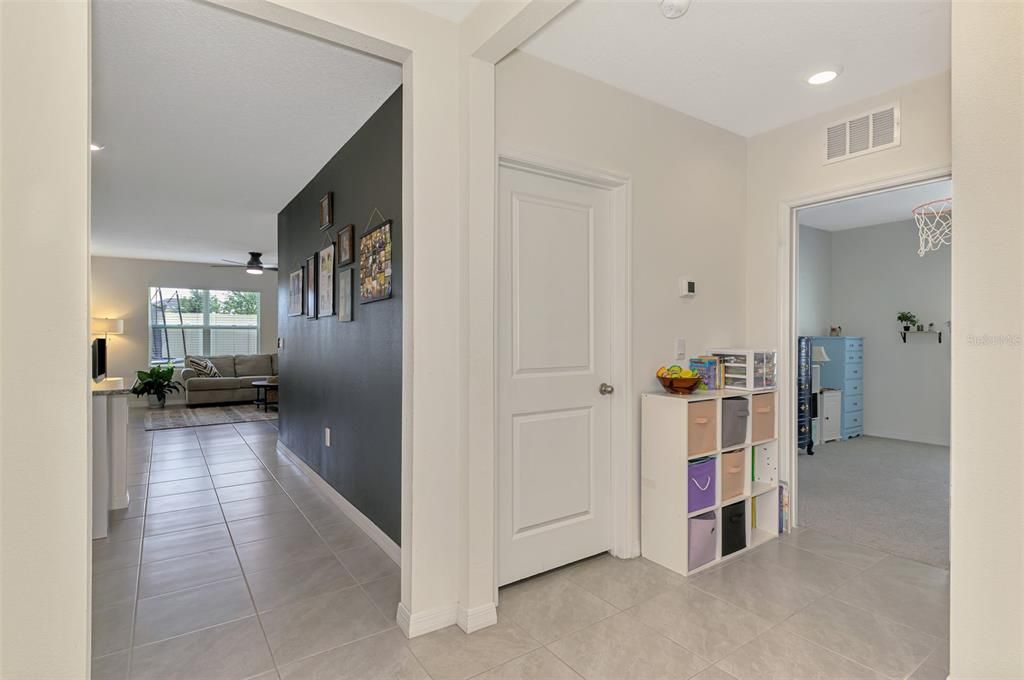 For Sale: $474,900 (4 beds, 2 baths, 1828 Square Feet)