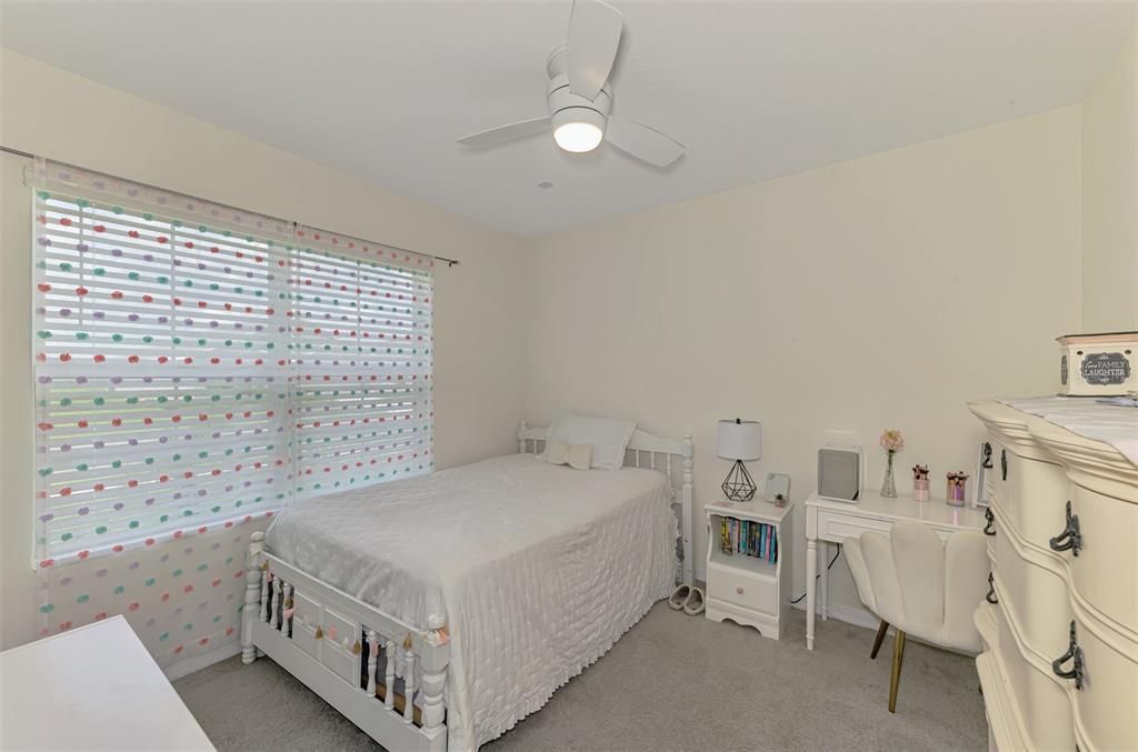For Sale: $474,900 (4 beds, 2 baths, 1828 Square Feet)