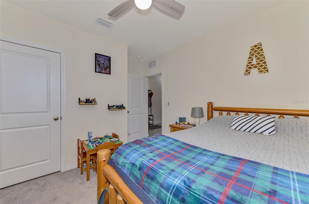 For Sale: $474,900 (4 beds, 2 baths, 1828 Square Feet)