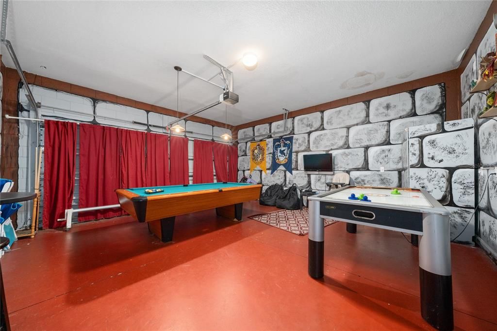 En Venta: $699,000 (6 camas, 4 baños, 2812 Pies cuadrados)