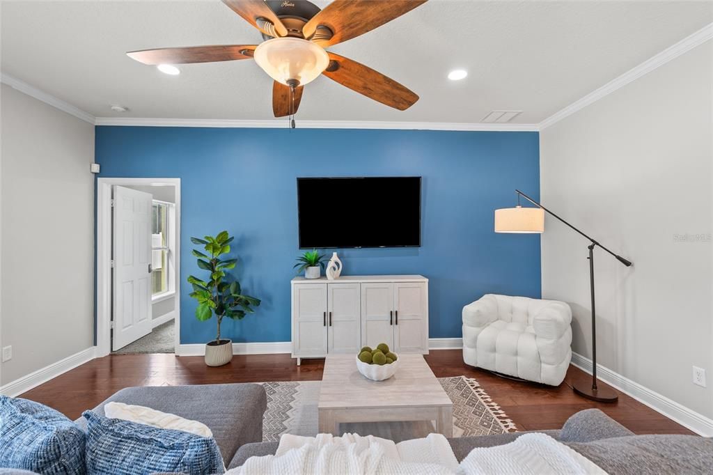 For Sale: $489,900 (4 beds, 2 baths, 2070 Square Feet)