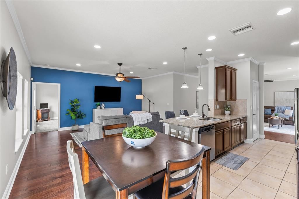 For Sale: $489,900 (4 beds, 2 baths, 2070 Square Feet)