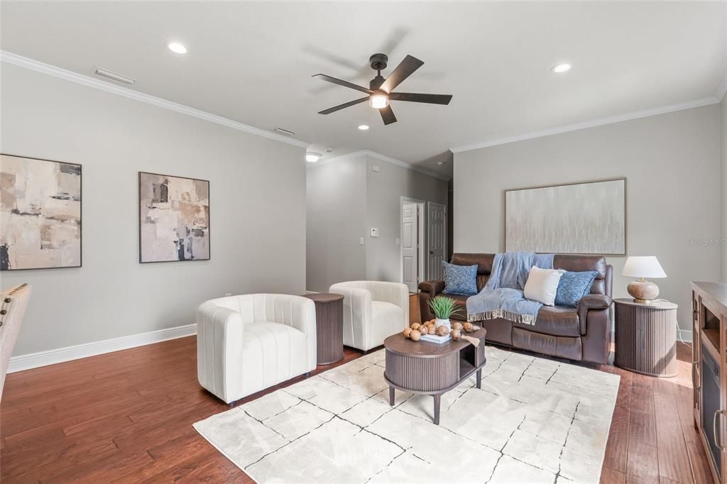 For Sale: $489,900 (4 beds, 2 baths, 2070 Square Feet)