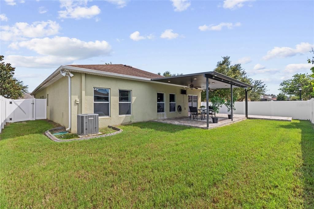 For Sale: $489,900 (4 beds, 2 baths, 2070 Square Feet)
