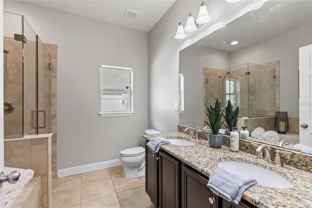 For Sale: $489,900 (4 beds, 2 baths, 2070 Square Feet)